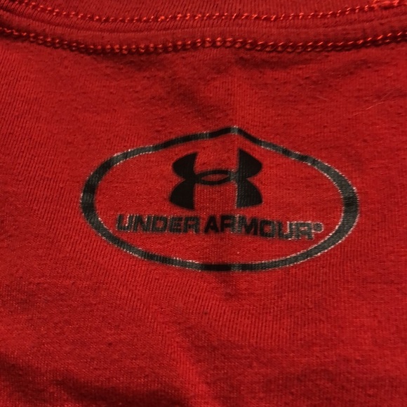 Under Armour Men’s Short Sleeve T-Shirt Size Medium, Red with Gray Logo - Picture 5 of 5